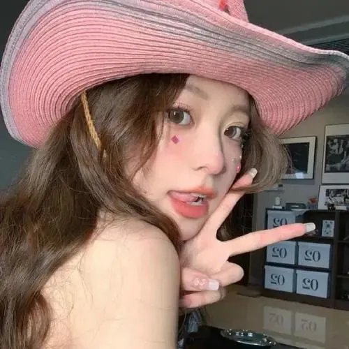 布鲁克斯，草地和可爱脸孔